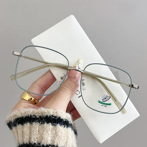 Monturas de Gafas Cuadradas L3-1015 Unisex con Lentes de PC Anti-UV y Anti-Luz Azul, Ancho Medio, Origen Taizhou - Product Image 1