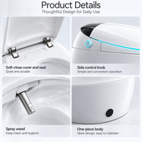 Toilette intelligente moderne avec bidet, chasse d'eau automatique par capteur au pied, siège chauffant, sécheur à air chaud, télécommande
