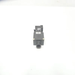 AZM160-13YPA安全互锁开关24v-dc全新原装就绪库存工业自动化PAC专用PLC编程 - Product Image 1