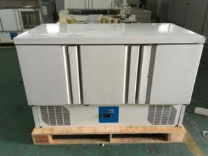 Présentoir Commercial 3 Portes Réfrigérateur Comptoir En Acier Inoxydable Établi Refroidisseur Pizza Comptoir Affichage Salade Réfrigérateur - Product Image 2