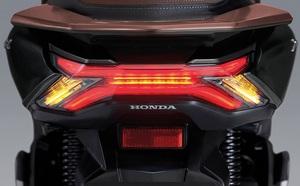 Accessoires de moto JPA, feu arrière de frein LED ORIGINAL pour <span class=keywords><strong>scooter</strong></span>, feu arrière PCX 160 PCX <span class=keywords><strong>125</strong></span> 150 pour <span class=keywords><strong>HONDA</strong></span> <span class=keywords><strong>2021</strong></span>, pièces détachées - Product Image 2