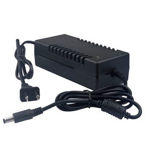 Chargeur rapide pour voiture et moto avec lampe LED Source de pression constante Modèle d'origine avec microphone - Product Image 5