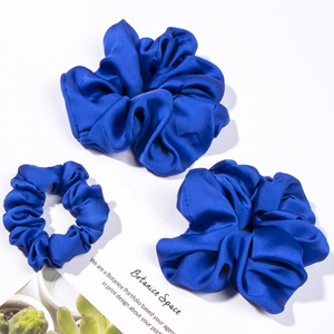 Juego de Accesorios para el Cabello MIO Popular en <span class=keywords><strong>Azul</strong></span> <span class=keywords><strong>Klein</strong></span>, Pinzas para el Cabello, Coleteros, Diademas para Mujeres y Niñas, Decoraciones para el Cabello para el Día a Día - Product Image 3