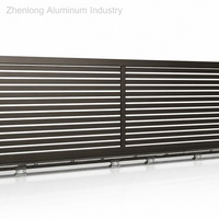 Porte coulissante en aluminium minimaliste moderne avec double vitrage trempé et isolation phonique pour balcon d'hôtel de luxe