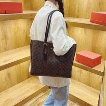 Sacs pour femmes en gros, ensemble de sacs à main 4 en 1, sac fourre-tout de luxe, sac à bandoulière, <span class=keywords><strong>pochette</strong></span> pour femmes - Product Image 4