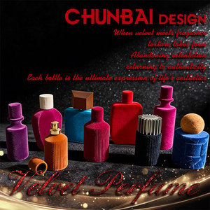 Flaconi da <span class=keywords><strong>Profumo</strong></span> Vuoti di Lusso in Vetro Artigianale con Logo Personalizzato, Tappo in Zama di Design Stile Vintage e Confezione - Product Image 3