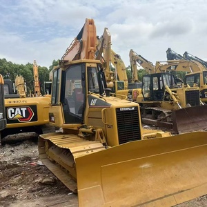 รถดันดิน CAT D5G รุ่นปี 2019 กำลัง 74 กิโลวัตต์ ความจุดันดิน 2.8 เมตร น้ำหนักเครื่อง 5000 กิโลกรัม อุปกรณ์ก่อสร้าง - Product Image 3