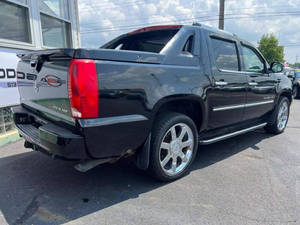 รถอีสคาเลด EXT AWD 4 ประตู มือสองราคาถูก พวงมาลัยซ้าย เบาะหนัง กล้องมองหลัง ระบบนำทาง เบาะอุ่น - Product Image 6