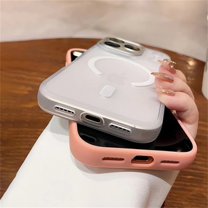 เคสโทรศัพท์แม่เหล็กแบบด้านสองสีรุ่นใหม่สำหรับ iPhone 17 16 15 14 Plus 13 12 11 Pro Max  แบบโปร่งแสง ป้องกันแรงกระแทก  ฝาหลังแข็ง - Product Image 5