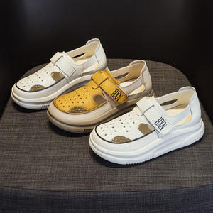 Femmes été nouveau Style trou romain sandales blanc cassé/Caramel doublure en microfibre couche supérieure peau de vache fond épais bout fermé décontracté - Product Image 5