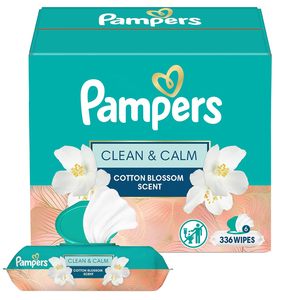 Lingettes non tissées Clean & Calm testées dermatologiquement, parfum coton fleuri, 336 unités, soin de la peau pour bébés, vente en gros - Product Image 1