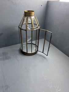 Lanterne décorative en laiton et miroir/verre utilisée pour la décoration intérieure, la vitrine et le stockage Fournisseur d'Inde - Product Image 3