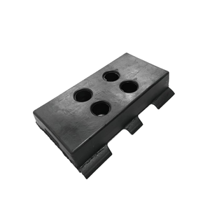 แผ่นรองยางหนา 300 มม. ยี่ห้อ Eaglepads สำหรับเครื่องปูพื้น PN. <span class=keywords><strong>2046286</strong></span> /2360892 2252622/14255285 - Product Image 5