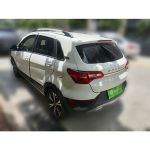 Guazi <span class=keywords><strong>Auto</strong></span> Usata 2015 BAIC Senova X25 Ingrosso <span class=keywords><strong>Prezzo</strong></span> Basso Motore Benzina Automatico SUV 5 Posti Guida a Sinistra - Product Image 4