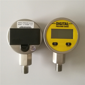 0-250 <span class=keywords><strong>Bar</strong></span> 65mm 금속 케이스 디지털 압력 게이지 물, 기름 - Product Image 3