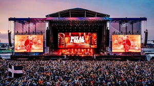 Hướng dẫn trực quan GS Màn hình LED tấm màn hình hiển thị cong p2.6 p3.9 p1.9 LED quảng cáo hiển thị tường trở lại LED <span class=keywords><strong>Curtain</strong></span> Wall màn hình - Product Image 4