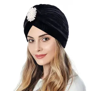 New Arrival Muslim Jewelry Turban Pearl Luxury Hijab Headwraps Easy To Wear Outdoor Velvet Bandanas