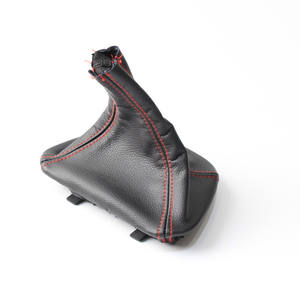 Housse de levier de vitesses en cuir Mercedes Benz W639 Vito avec surpiqûres rouges 2003-2010 - Product Image 5