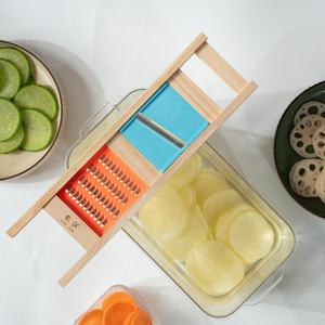 2'si 1 Arada Sebze Doğrayıcı, 4.5mm EKSTRA BÜYÜK JÜLYEN VE DİLİLMELİ Kesimler İçin, Masif Ahşap Mandolin Dilimleyici, Profesyonel Alet - Product Image 5