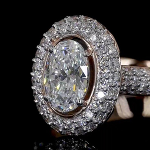 Bague de fiançailles élégante en or 14 carats avec diamant ovale de laboratoire de 1 carat et halo caché, bijou raffiné, cadeau pour femme - Product Image 6