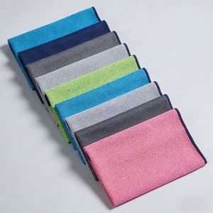 Serviette rafraîchissante en microfibre ultra douce, effet refroidissant instantané, légère et respirante, service OEM de conception personnalisée disponible - Product Image 1
