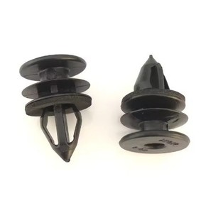 Clips de fixation pour panneau intérieur Ford Focus GM11519032 pour remplacement et réparation de garniture de porte - Product Image 1