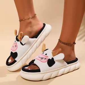Personalizada de dibujos animados de vaca <span class=keywords><strong>Anime</strong></span> interior/exterior de felpa para zapatillas antideslizante PVC cálido EVA suela de piel de lino estilo para el verano invierno hogar - Product Image 5
