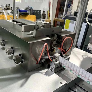 Macchina automatica per il riempimento e la sigillatura delle <span class=keywords><strong>supposte</strong></span> - Product Image 6