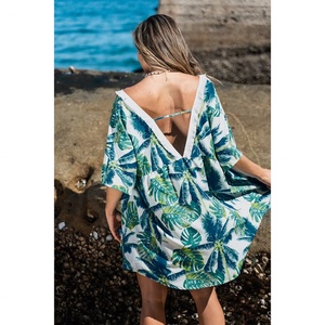 เดรสผ้าทอลายฮาวายพิมพ์ลายนามธรรมแบบผูกเชือก คอวี ชายผ่า ยาวปานกลาง สไตล์รีสอร์ทชายหาด  รักษ์โลก สำหรับฤดูใบไม้ร่วง  ตามเทรนด์ใหม่ - Product Image 2