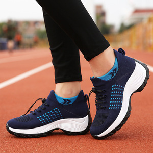 Sneakers de créateurs pour femmes, respirantes, antidérapantes, chaussures de sport décontractées pour femmes, chaussures de tennis pour femmes - Product Image 2