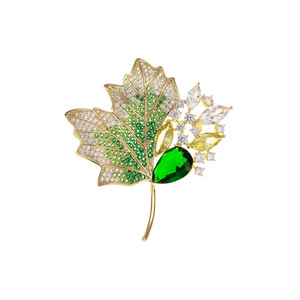 Muyu Maple Leaf Brooch Zinc Alloy Claw Setting Women's Formal Fashion Jewelry - Product Image 5