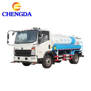 Fabrika kaynağı Sinotruk Howo Lhd/Rhd 4000 litre 4X2 süt tankı su tankeri kamyonu satılık