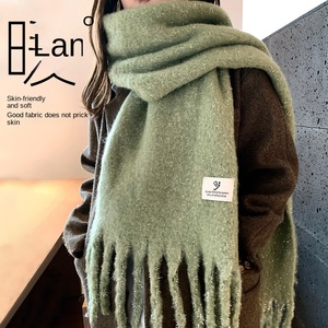 ผ้าพันคอแฟชั่นฤดูใบไม้ร่วงฤดูหนาวสำหรับผู้หญิง ผ้าหนา ระบายอากาศได้ดี ดีไซน์หรูหรา พร้อมพู่ห้อย สีเบจ ผ้าโพลีเอสเตอร์ คล้ายผ้าแคชเมียร์ ใช้ได้หลากหลาย - Product Image 2