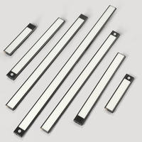 Lampu LED Sensor Gerak PIR di Bawah Kabinet Lampu Isi Ulang USB 20cm 40cm Lampu Dinding Ultra-tipis Lampu Malam Lemari Dapur