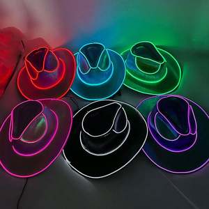 Sombreros de Vaquero y Pirata con Luces LED para Niños - Accesorio de Disfraz Luminoso para Fiestas de Halloween - Product Image 4
