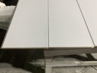 Grosir murah sangat baik komersial Radiata kayu pinus FJ pra-selesai putih prima dinding T & G TG lidah dan alur MDF Paneling
