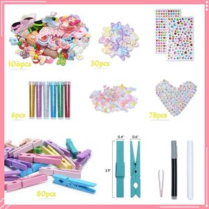 80 épingles <span class=keywords><strong>en</strong></span> <span class=keywords><strong>bois</strong></span> pour vêtements avec multiples breloques, kits d'accessoires DIY, clips décoratifs pour sacs à dos, pour pom-pom girls - Product Image 4