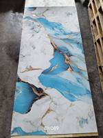 Panel Dinding PVC Gaya Modern 1220*2440 MM UV Glossy Motif Marmer Fleksibel Tahan Air Tahan Api untuk Apartemen