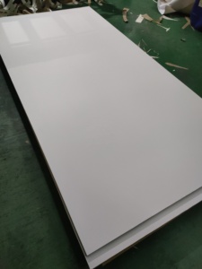 Tableros de fibra con revestimiento de <span class=keywords><strong>melamina</strong></span>/PVC, lámina de tablero de madera MDF/MDF de <span class=keywords><strong>15mm</strong></span> - Product Image 2