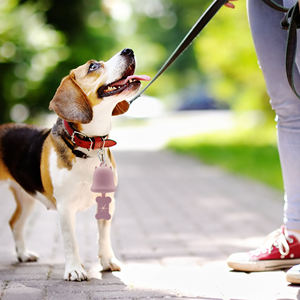 Porte-sac à crottes mignon en forme <span class=keywords><strong>de</strong></span> cloche pour chien-Distributeur silencieux, adapté aux promenades en plein air pour chiens <span class=keywords><strong>de</strong></span> petite et moyenne taille - Product Image 1