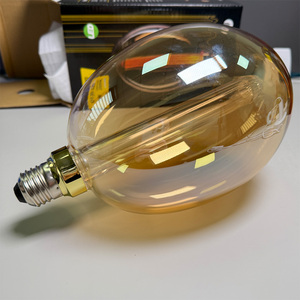 Ampoule LED à filament vintage E27 3W, verre ambré, lumière décorative Edison, 1800K blanc chaud, grande lampe ovale design - Product Image 3