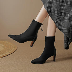 Chaussures habillées de luxe pour homme en cuir véritable, style italien, pour mariage, type Oxford à enfiler, brodées et fabriquées à la main - Product Image 2