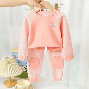 Conjunto de Pijamas Térmicos Listrados para Crianças Meninos e Meninas, Novo para Outono e Inverno, Atacado de Fábrica - Product Image 4