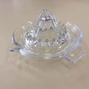 होटल के लिए नींबू का निचोड़ मैनुअल भोजन ग्रेड ग्लास फल रस निकालने और शादी के अवसरों के लिए - Product Image 2