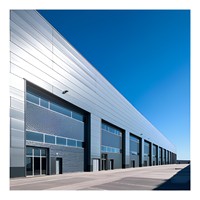 Bâtiment d'entrepôt métallique moderne pour applications de stockage dans les parcs industriels