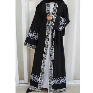 2021 ultimo Disegno di Nuove Mode Medio Oriente Dubai Etnico Regione Abbigliamento Fiori Del Ricamo Cardigan Manica Lunga Abaya