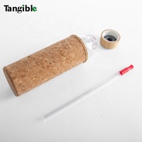 Nouveau 2026 – Gobelet en verre recyclable 500/600/700 ml avec paille, bouchon en bambou et manchon en liège – Anti-fuite, compatible lave-vaisselle et micro-ondes – Idéal pour les boissons sportives
