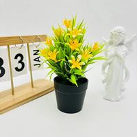Petites plantes artificielles en pot, pin topiaire artificiel, plantes en plastique pour décoration extérieure, mariage, Thanksgiving et fêtes de Noël