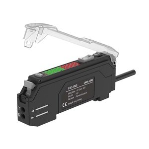 Amplificateur à fibre optique FK51N3 pour détecter la saleté ou la poussière sur la surface de détection avec détection à grande vitesse - Product Image 1