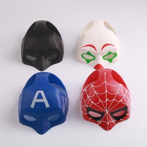 Masques en plastique pour chats et chiens - Accessoires de cosplay sur le thème de <span class=keywords><strong>Batman</strong></span>, Spider-Man et <span class=keywords><strong>Avengers</strong></span> pour animaux de compagnie - Product Image 6